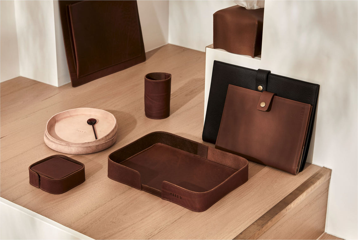 Atley.co supports our local creative community and local artisans by designing and creating timeless, personalised homewares and luxury leather desk sets and accessories and products to last a lifetime. Made in melbourne Made in Australia