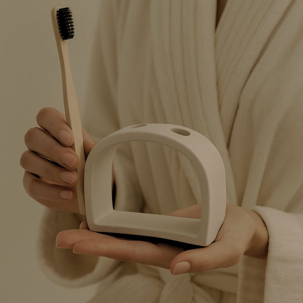 Tooth Brush Holder